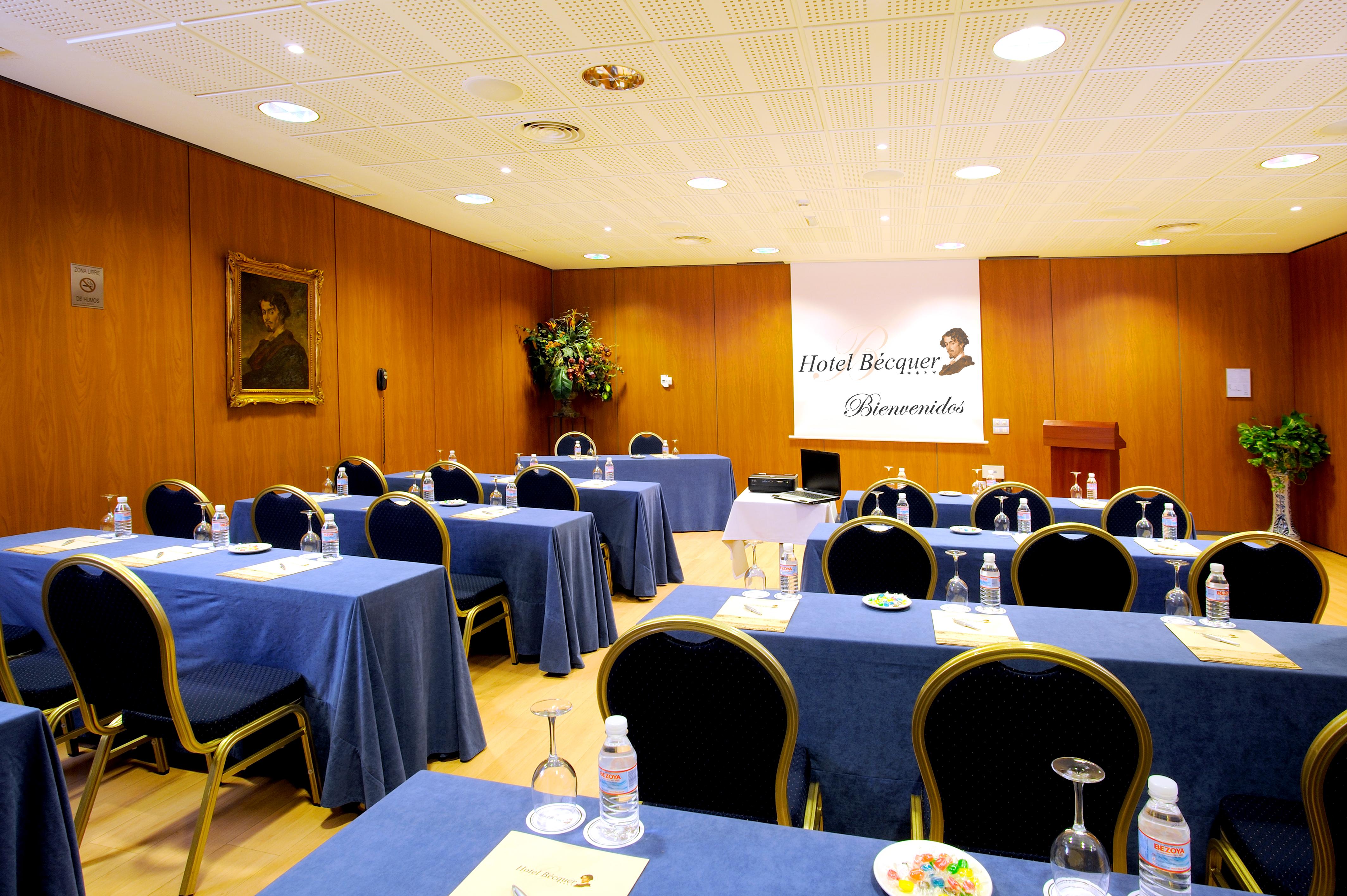 Hotel Becquer Seville Luaran gambar