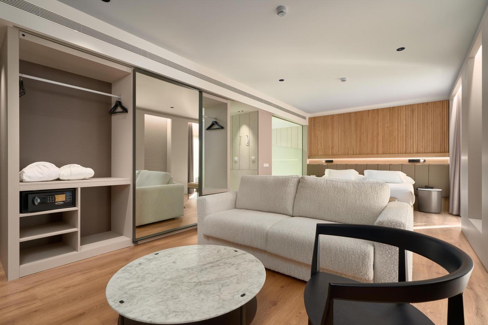 Hotel Becquer Seville Luaran gambar