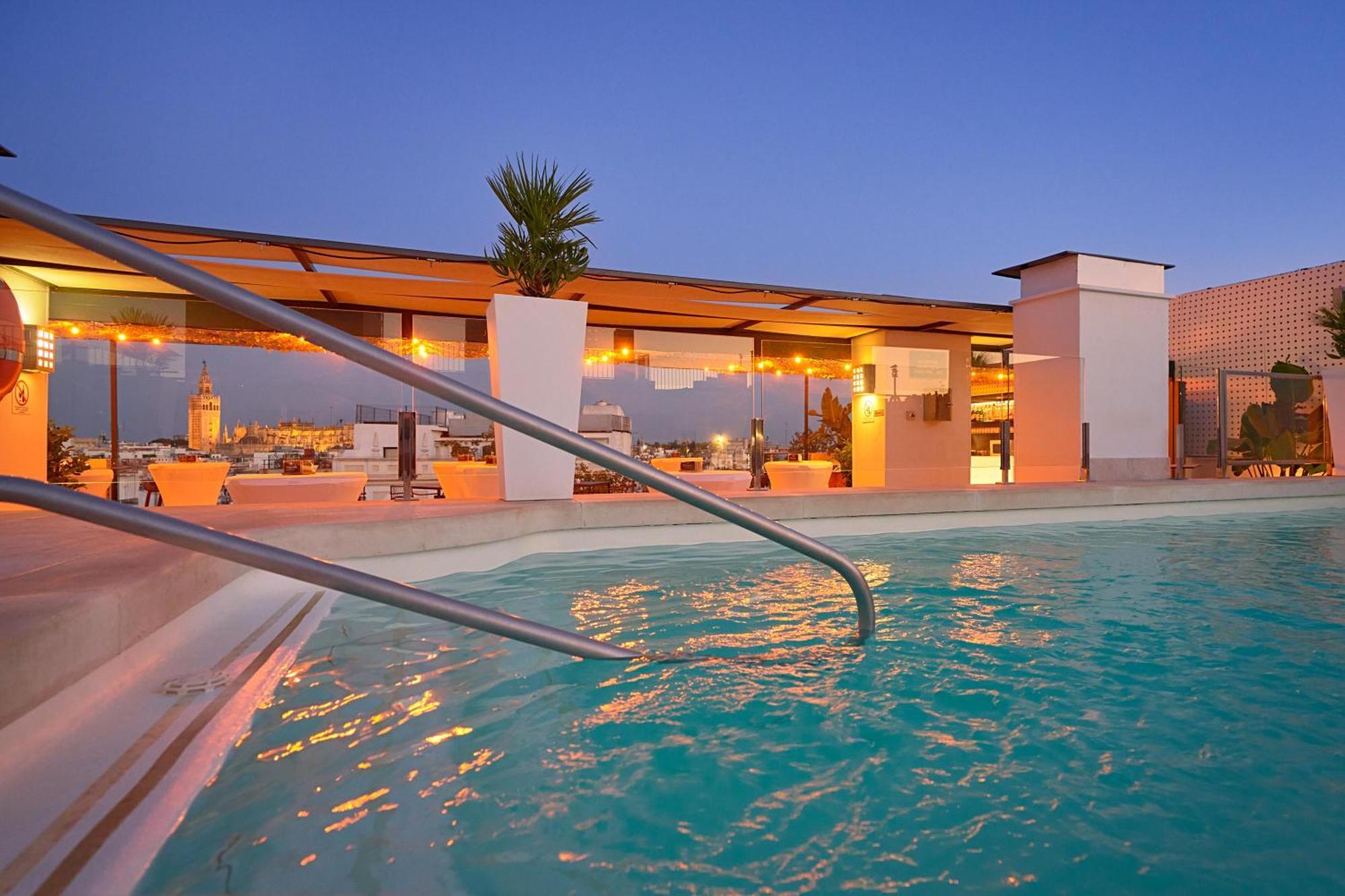 Hotel Becquer Seville Luaran gambar