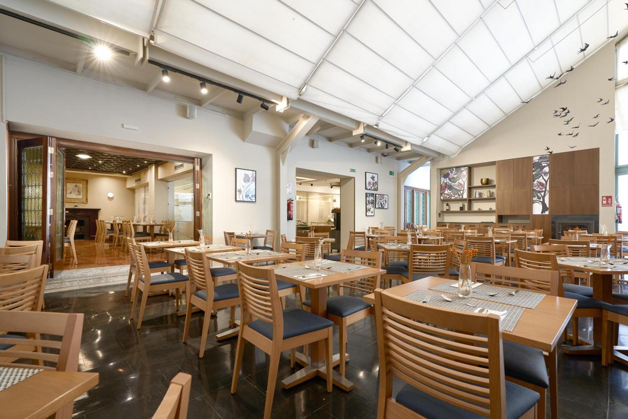 Hotel Becquer Seville Luaran gambar
