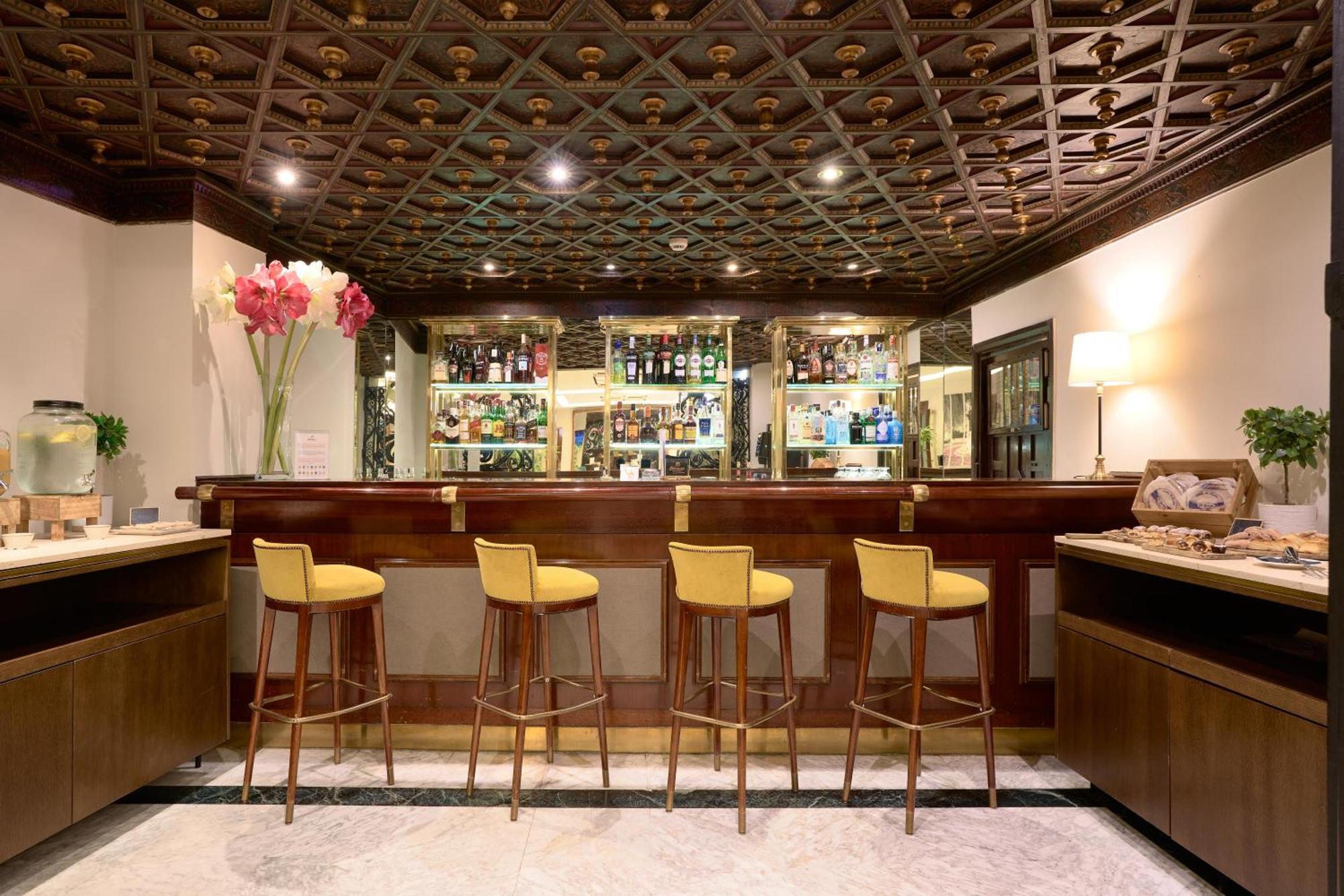 Hotel Becquer Seville Luaran gambar