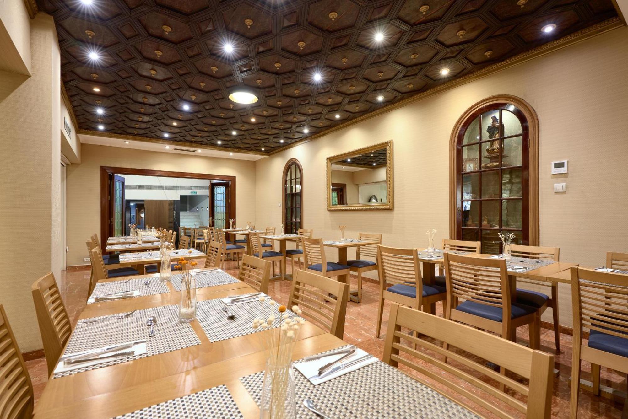 Hotel Becquer Seville Luaran gambar