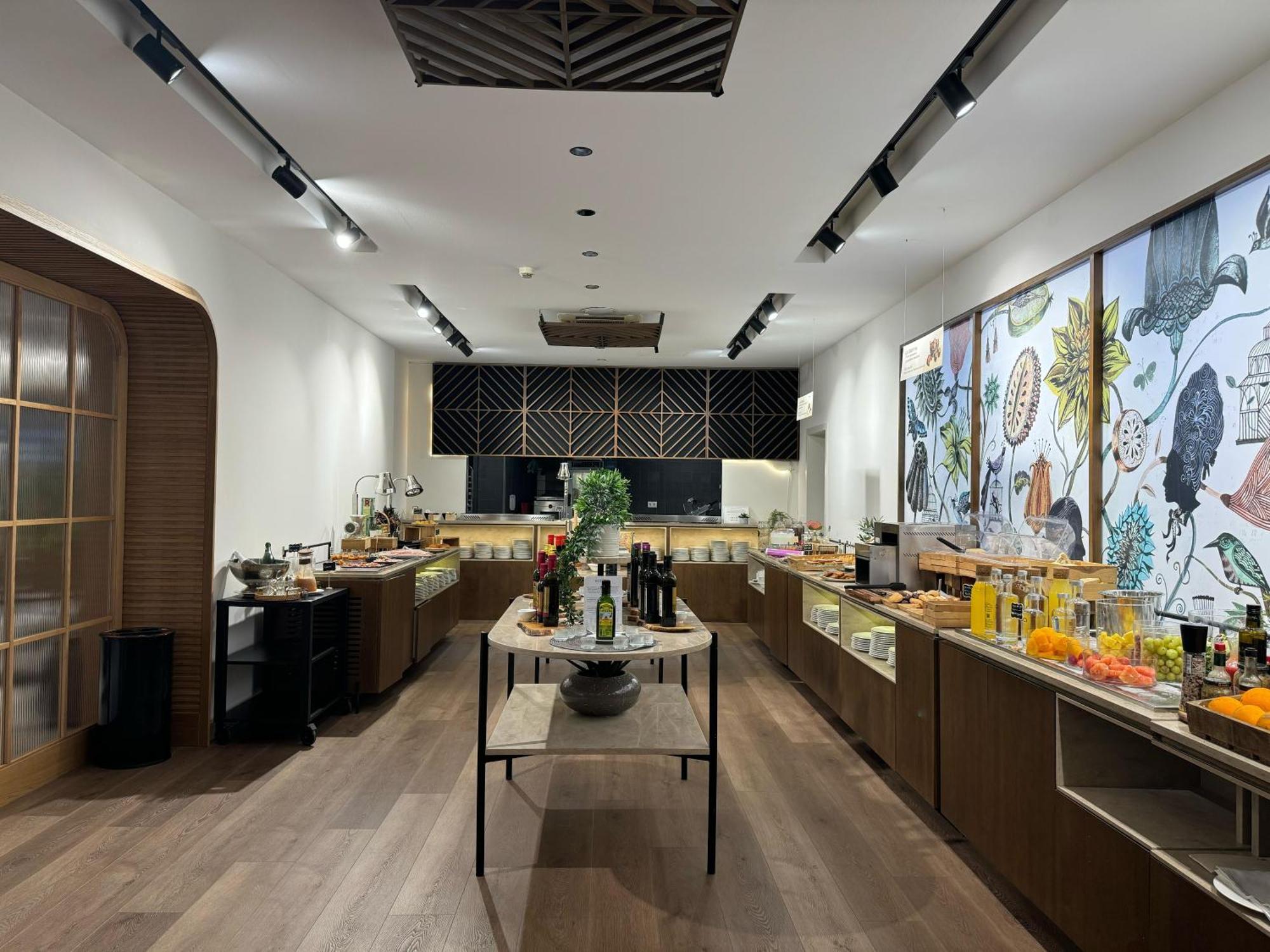 Hotel Becquer Seville Luaran gambar